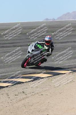 media/Oct-13-2025-Moto Forza (Mon) [[a66d839500]]/4-C Group/Session 2 (Bowl)/